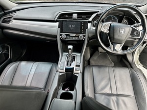 รถบ้าน รถมือสอง Honda Civic 1.8 i-VTEC รุ่น EL เกียร์ Auto ปี 2018 โดย หญิงรถบ้าน รถมือสองขอนแก่น ราคาถูก ผ่อนสบาย
