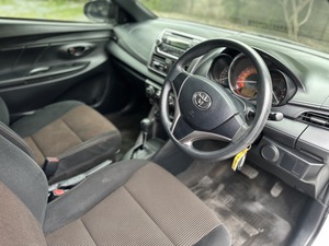 รถบ้าน รถมือสอง Toyota Yaris 1.2 รุ่น J เกียร์ Auto ปี 2015 โดย หญิงรถบ้าน รถมือสองขอนแก่น ราคาถูก ผ่อนสบาย