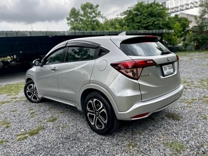 รถบ้าน รถมือสอง Honda HR-V 1.8 รุ่น EL  ปี 2015 โดย หญิงรถบ้าน รถมือสองขอนแก่น ราคาถูก ผ่อนสบาย