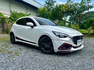 รถบ้าน รถมือสอง Mazda2 Hatchback 1.3 SkyActiv-G High Connect เกียร์ Auto ปี 2017 โดย หญิงรถบ้าน รถมือสองขอนแก่น ราคาถูก ผ่อนสบาย
