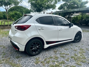 รถบ้าน รถมือสอง Mazda2 Hatchback 1.3 SkyActiv-G High Connect เกียร์ Auto ปี 2017 โดย หญิงรถบ้าน รถมือสองขอนแก่น ราคาถูก ผ่อนสบาย