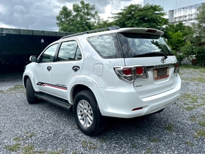 รถบ้าน รถมือสอง Toyota Fortuner 2.5 VN Turbo รุ่น G เกียร์ MT ปี 2012 โดย หญิงรถบ้าน รถมือสองขอนแก่น ราคาถูก ผ่อนสบาย