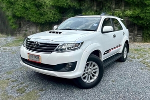 รถบ้าน รถมือสอง Toyota Fortuner 2.5 VN Turbo รุ่น G เกียร์ MT ปี 2012 โดย หญิงรถบ้าน รถมือสองขอนแก่น ราคาถูก ผ่อนสบาย