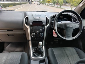 รถบ้าน รถมือสอง ISUZU D-MAX Hi-lander Space Cab 1.9 Z Ddi เกียร์ MT ปี 2016 โดย หญิงรถบ้าน รถมือสองขอนแก่น ราคาถูก ผ่อนสบาย