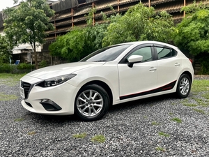 รถบ้าน รถมือสอง Mazda 3 SkyActiv 2.0 E Sport Hatchback เกียร์ Auto ปี 2014 โดย หญิงรถบ้าน รถมือสองขอนแก่น ราคาถูก ผ่อนสบาย